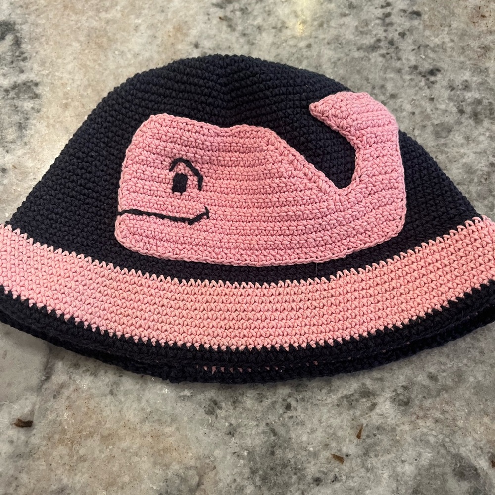 Vineyard Vines Pink and Navy Whale Hat and Mittens - Picture 3 of 7
